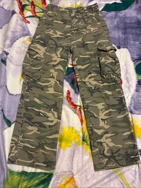 SHEIN Teen 10-11Y Olive Green Camo Pants